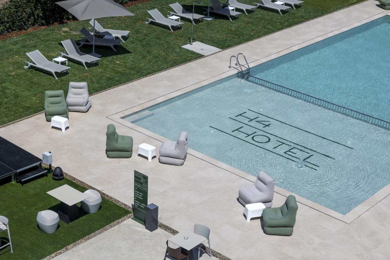 Hotel H4 Cangas 3 Superior Eksteriør bilde