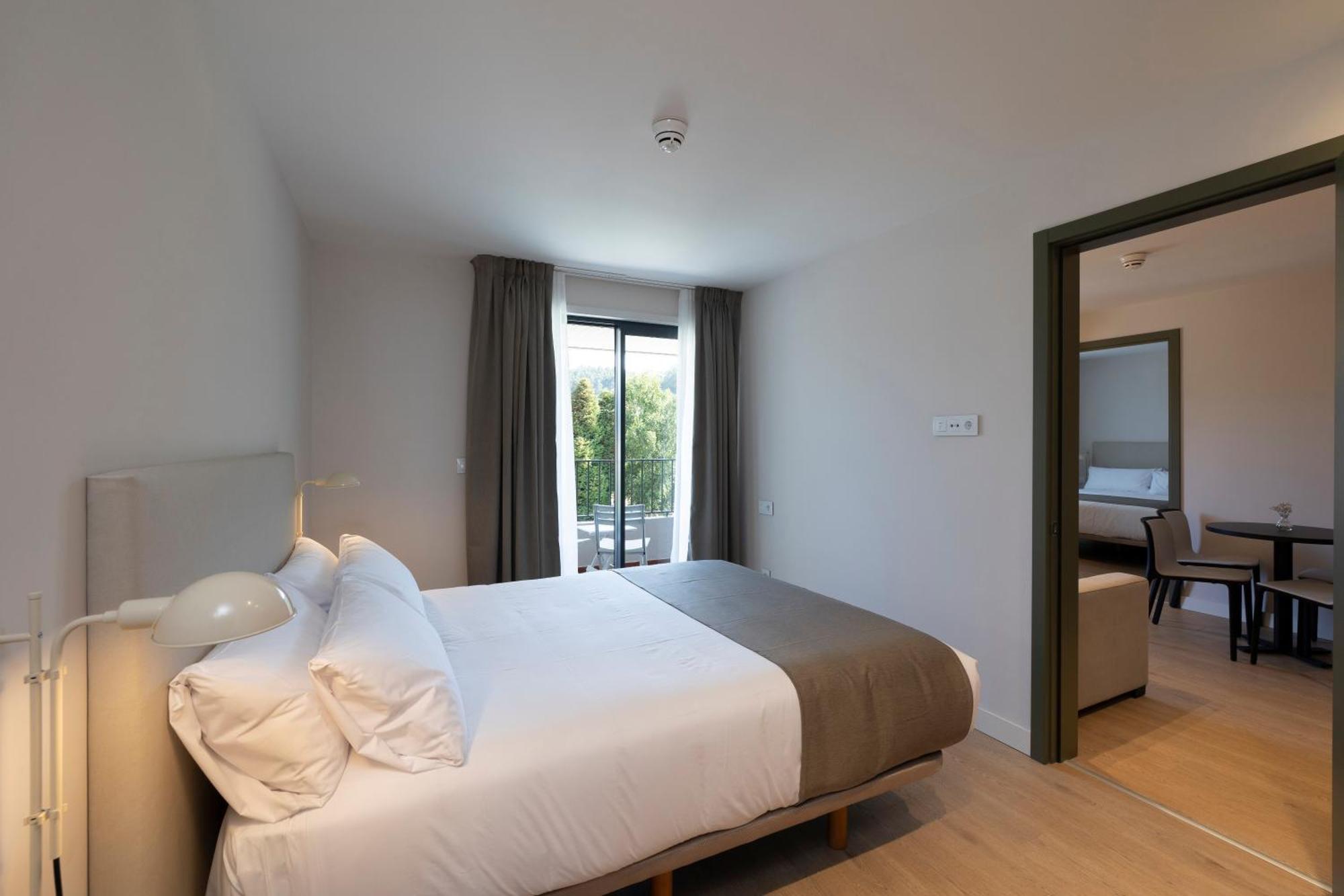 Hotel H4 Cangas 3 Superior Eksteriør bilde